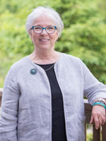 Photo of Sandra Evans